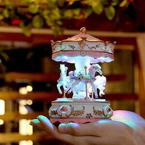 ロマンティック♪ メリーゴーランドのオルゴール かわいい 姫 プリンセス インテリア 置物 装飾DJ1753