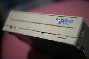 ★Plextor CD-R PX-2410TA