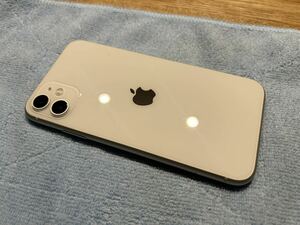 Apple iPhone 11 128GB スターライト ホワイト SIMフリー バッテリー100% 超美品