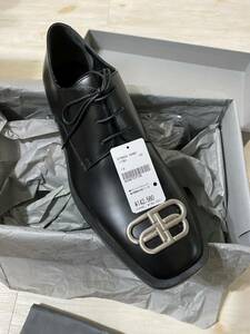 週末値下げ未使用バレンシアガBalenciaga Black BBロゴ ダービーシューズドレスシューズ