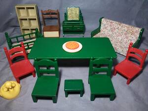 シルバニアファミリー 初期 緑の家具 他色々セット テーブル 椅子 鏡台 ベビーベッド 棚 1986年 エポック社