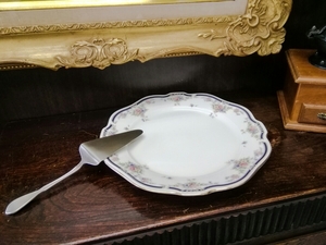 未使用 Noritake Contemporary FINE CHINA ノリタケ コンテンポラリー　ケーキ皿＆サーバー　27ｃｍ H-114