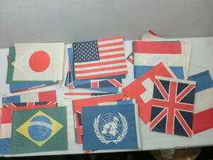 古い.世界 国旗◆国連.日本.フランス.イギリス.スイス.オランダ.ブラジル.アメリカ/紙製/運動会◆８種.５セット.まとめて