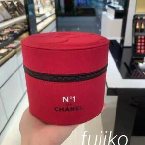 新年new★CHANEL バニティ　ポーチ　N°1 ノベルティ　赤