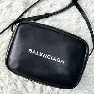 ●極美品●BALENCIAGA バレンシアガ エブリデイ ショルダーバッグ カメラバッグ ポシェット 鞄 かばん 本革 レザー 斜め掛け可 ブラック