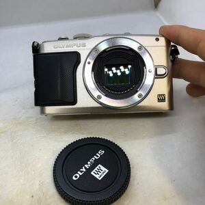 美品　OLYMPUS E-PL6 デジタル一眼ミラーレスカメラ　本体のみ ジャンク　1円〜