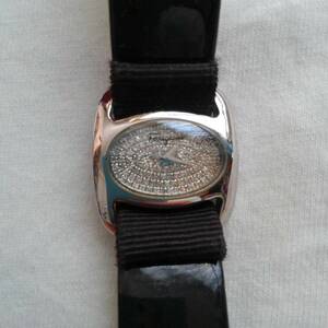 フェラガモ　ヴァリナ　フルダイア　リボン　腕時計