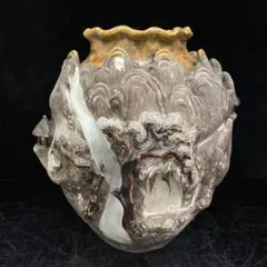 【随心堂】古伊万里　絶美山水人物彫刻　波型口花瓶　飾り壺　花器　日本の陶器　Ｗ8