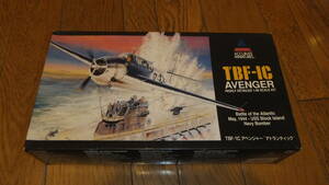 アキュレイトミニチュア：1/48：ＴＢＦ－１Ｃ　アベンジャー