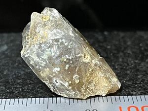 マリモ入り水晶⑨大分県尾平産　国産鉱物　原石