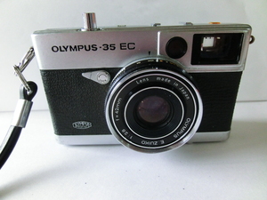 フィルムカメラ　OLYMPUS オリンパス 35 EC 　E.ZUIKO 1:2.8 f=42mm