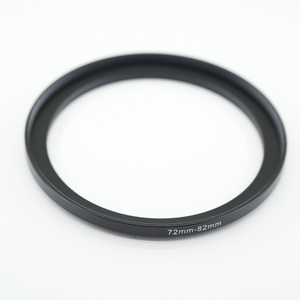 ♪ KIWIFOTOS製 ステップアップリング　72mm - 82ｍｍ / su7282