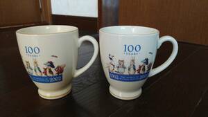 ピーターラビットのペアマグカップ！生誕100周年の記念品！非売品！新品！２
