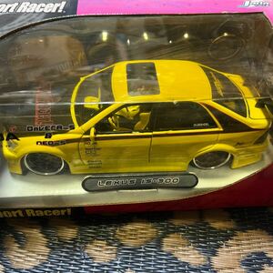 jada toys LEXUS IS-300 1/24 レクサス　インポートレーサー