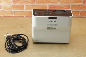 RICOH 超短焦点 DLPプロジェクター PJ WX4152NI 壁面から12cmで投影可能 3500ルーメン 3D対応 スピーカー内蔵 送料無料　