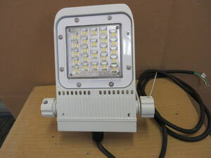 NT031902　未使用　アイリスオーヤマ　LED角型投光器　FLS-40W-W-K5-R7-W　5000K