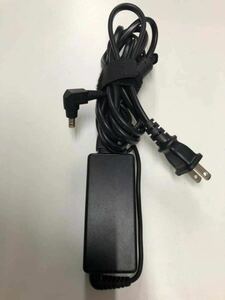 【中古】パナソニック(Panasonic) 純正Panasonic CF-AA1625A M4対応用ACアダプタDC16V-2.5A