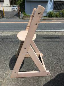 中古　幼児～小学生　木製椅子　椅子,足置き高さ調整可能　幼児用落下防止バー、ベルト、足置き、作成手順書付