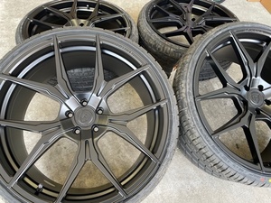 4本セット ロハナ Rohana RFX5 22X9.0j X10.5J 5/114.3 マットブラック 245/30R22 285/25R22 マセラティ ギブリ S など 22インチ軽量モデル