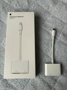 Apple純正 HDMI変換アダプタ [ MD826AM/A ] Lightning - Digital AVアダプタ　アップル純正　アップル　ライトニングデジタルAVアダプター