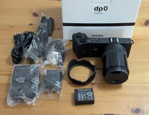 【かなり美品】SIGMA dp0 Quattro