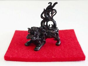 ★☆　未使用　保管品【　銅製　獅子　置物（ミニ）幅4.2×高4.5cm　】精密細工　金属工芸　魔除け　厄除　☆★