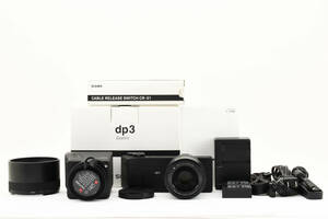 シグマ SIGMA dp3 Quattro デジタルカメラ 50mm F/2.8【64GBカード, フード, ファインダー付き】#503