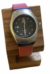 SEIKO セイコー　キネティック　3M22-0D40　レッド　腕時計　レトロ