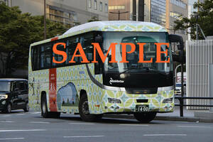 D-３【バス写真】Ｌ版５枚　西日本鉄道　西鉄バス　ガーラ　大宰府ライナーバスラッピング車（1400-1）