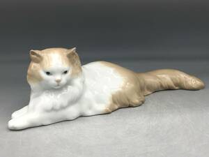 国内発送 リヤドロ LLADRO Nao ナオ 長毛 長さ26cm 猫の置物 フィギュリン 陶器 ネコ (84-80-1000)