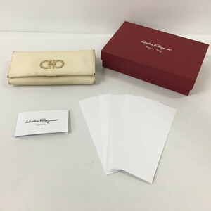 TEI【現状渡し品】 SALVATORE FERRAGAMO フェラガモ ガンチーニ 長財布 ウォレット 箱付き ベージュ 【181-220630-HO-12-TEI】