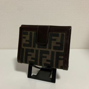 美品　FENDI フェンディ ズッカ柄 レザー キャンバス 折り財布　ブラウン系