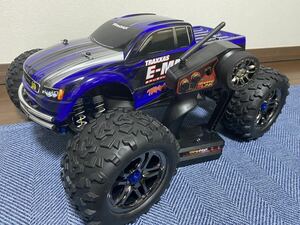 トラクサス　E-MAXX　1/8　4WD モンスタートラック　6Sブラシレス の中古