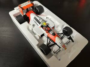 新品・箱イタミ「アイルトン・セナ レーシングカーコレクション」 MINIATUREN GMBH 540 881812 McLaren MP4/4 1988 World Chanpion」1/18