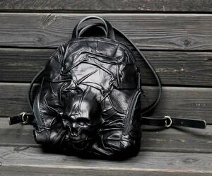 新品　スカル　レザーバッグ　バックパック　レディース　メンズ　Black Skull Backpack