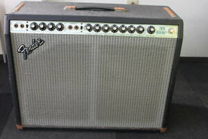 〇中古品 保管品 通電のみ確認済 Fender フェンダー TWIN REVERB ツインリバーブ ギターアンプ 真空管 機材 レトロ 昭和/激安1円スタート