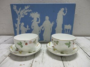 3..１円　保管品　WEDGWOOD ウェッジウッド ワイルドストロベリー　湯のみ茶碗　茶托　ペア　湯呑 【星見】