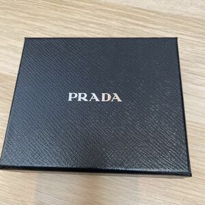 PRADA プラダ 空箱