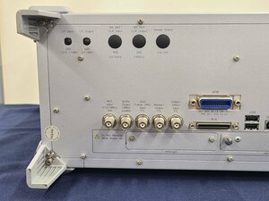 Anritsu MG3710A Vector Signal Generator アンリツ ベクトル信号発生器 Opt:032,036,043,046