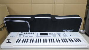 ■Roland■61鍵キーボードシンセサイザー■限定ホワイトカラー/純正ケース付■FA-06-SC■中古■　★即決★