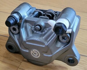 ★ブレンボ★Brembo★カニキャリパー★2POT★シルバー★チタン★新品未使用★