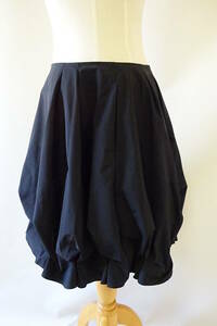 □ FOXEY NEW YORK フォクシー バルーン スカート 40 黒 デザイン ブラック
