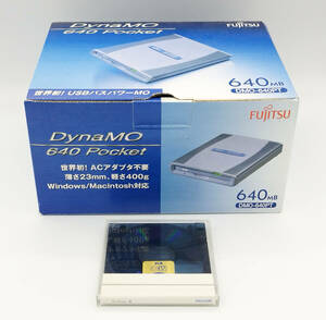 【美品・動作確認済】富士通 USBバスパワーMOドライブ DynaMO 640 Pocket DMO-640PT ＋MO1個付（640MB） ●FUJITSU●USB給電タイプ●外箱付