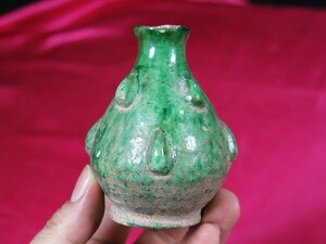B　緑釉小壺　遼時代　遺跡発掘品　陶器　中国　釉薬　副葬品　明器　