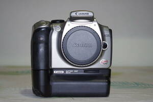 Canon キャノン EOS Kiss Digital シルバーボディ ＋ バッテリーグリップ BG-E1 