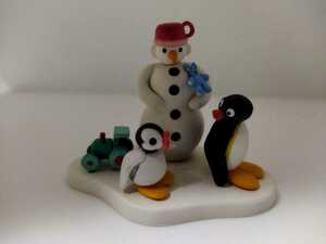 ピングー　pingu フィギュア　飾り　置物　ピング　ペンギン　ポリレジン ? 人形　雪だるま　ピンガー　ウサギ　雪　遊び　ぴんがー