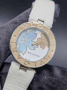 中古美品 ブルガリ BVLGARI ブルガリブルガリBZP35S シェル ダイヤモンド フラワーモチーフ 18K 750 SS レディース クォーツ 腕時計