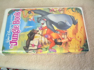 送料最安 230円 VHS07：ディズニー・アニメ　ジャングルブック　Jungle Book　完全英語版　