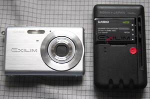 CASIO EXILIM EX-Z60