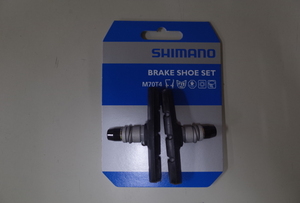SHIMANO(シマノ) BR-R353 M70T4 ブレーキシュー　ブラックナット Y8KW98020